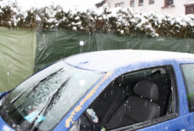 Verkehrsunfall zwischen Mainburg und Hofstetten, 26.03.2013