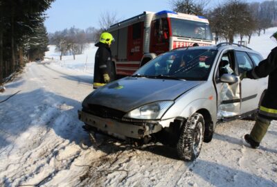 Fahrzeugbergung in Grünsbach am 28.03.2013