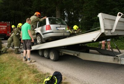 Fahrzeugbergung in Grünsbach, 14.06.2014